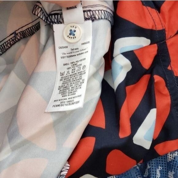 Ted Baker Large Geo Print Swim Shorts Men's Size 3/Medium Navy Blue Red - Picture 10 of 11